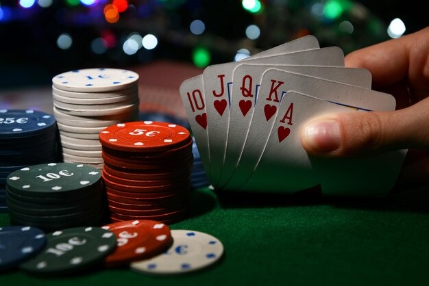 bentengtogel link platform interface showing sports, esports, and casino games